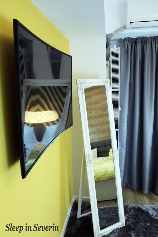 Apartament Ultracentral 2 Дробета-Турну Северин Екстериор снимка